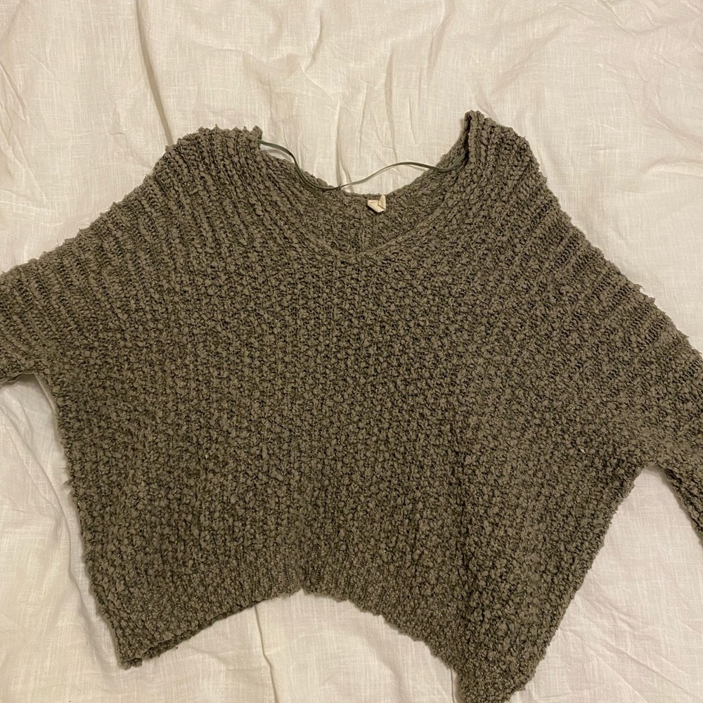 Women’s sweater